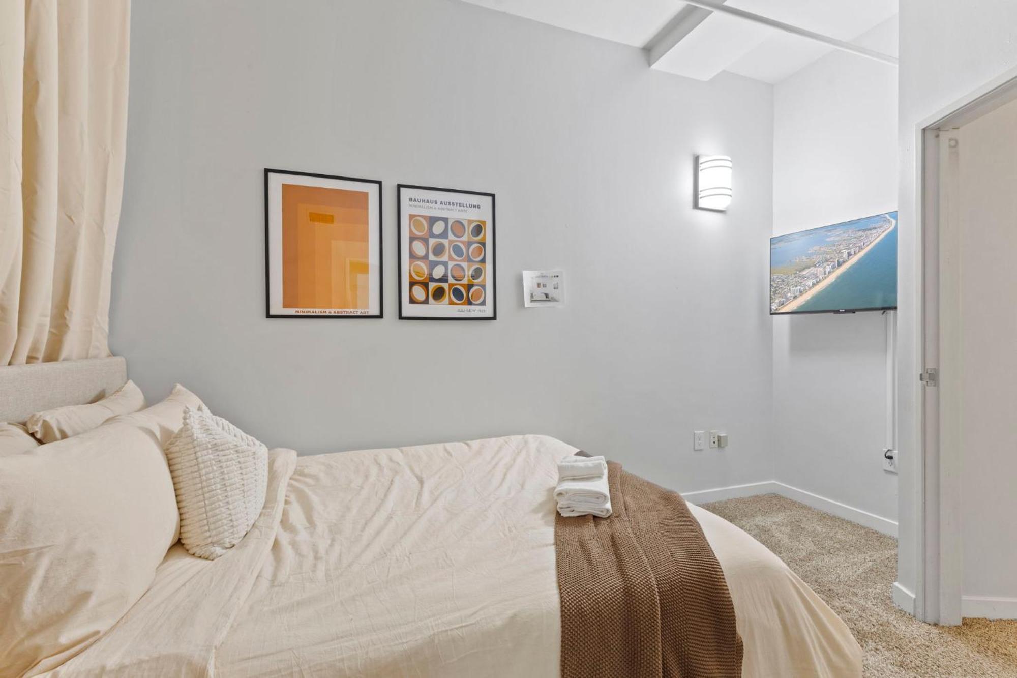 Indy Loft - Monument Circle - Sleeps 7 - Convention Walkable Apartment Indianapolis Ngoại thất bức ảnh