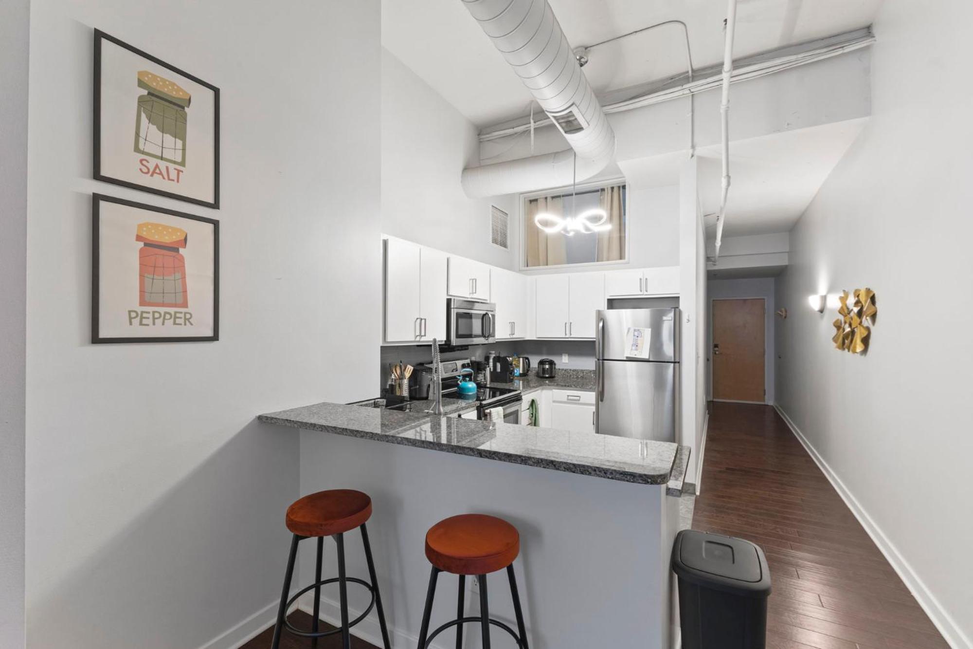 Indy Loft - Monument Circle - Sleeps 7 - Convention Walkable Apartment Indianapolis Ngoại thất bức ảnh